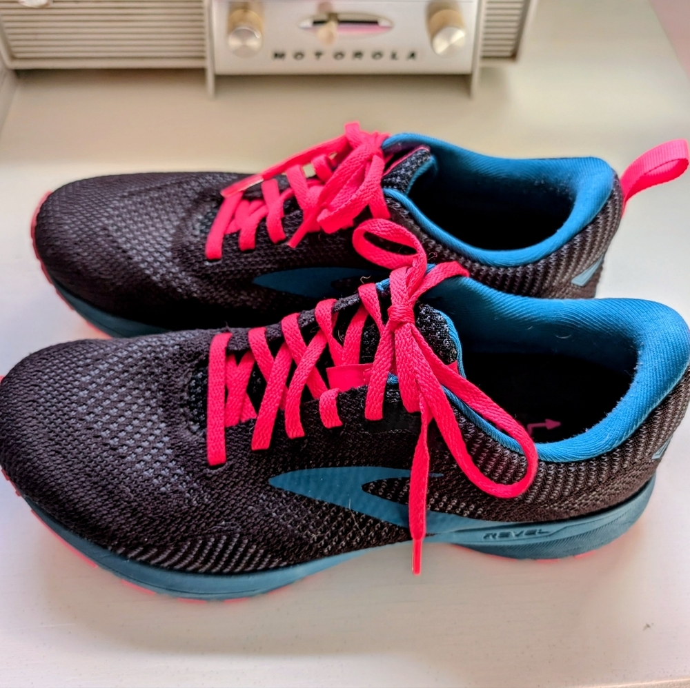 Brooks Revel Running Shoes Women’s 8.5 Black Teal Pink Athletic Sneakers